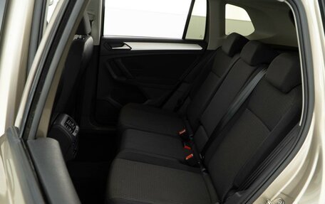 Volkswagen Tiguan II, 2019 год, 2 414 444 рублей, 9 фотография