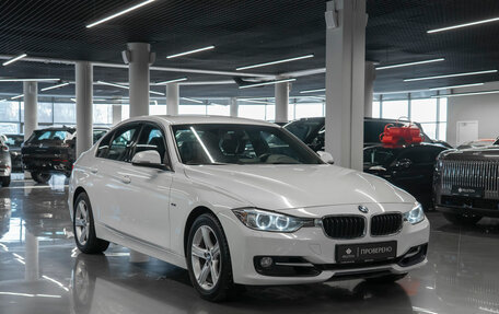 BMW 3 серия, 2014 год, 2 400 000 рублей, 2 фотография