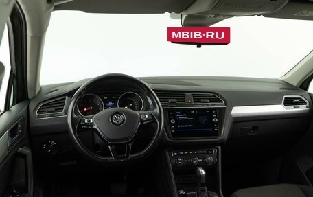 Volkswagen Tiguan II, 2019 год, 2 414 444 рублей, 6 фотография