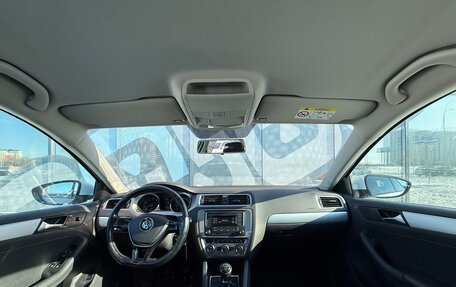 Volkswagen Jetta VI, 2017 год, 1 262 000 рублей, 2 фотография