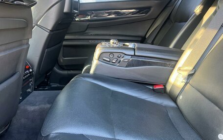 BMW 7 серия, 2011 год, 1 550 000 рублей, 6 фотография