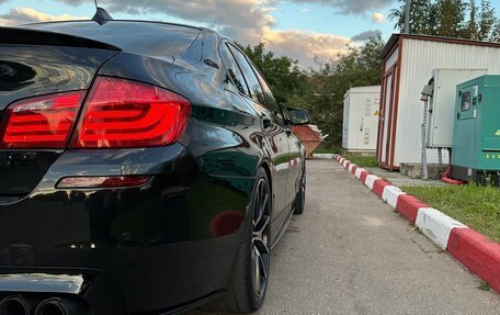 BMW 5 серия, 2010 год, 1 900 000 рублей, 6 фотография