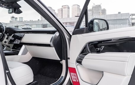Land Rover Range Rover IV рестайлинг, 2025 год, 23 990 000 рублей, 13 фотография