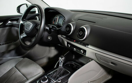 Audi A3, 2013 год, 1 480 000 рублей, 10 фотография