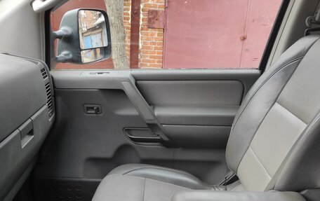 Nissan Titan I рестайлинг, 2006 год, 1 930 000 рублей, 11 фотография