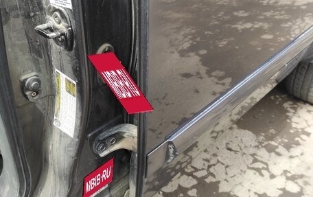 Nissan Titan I рестайлинг, 2006 год, 1 930 000 рублей, 20 фотография