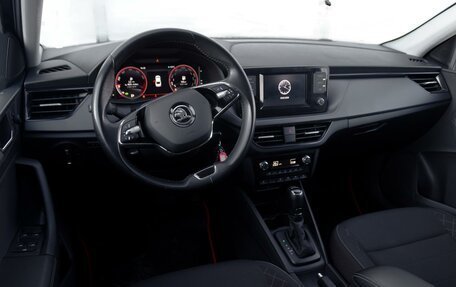 Skoda Rapid II, 2022 год, 1 990 000 рублей, 11 фотография