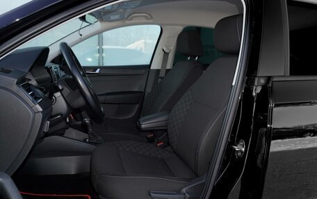 Skoda Rapid II, 2022 год, 1 990 000 рублей, 15 фотография