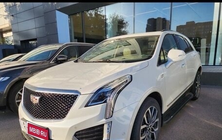 Cadillac XT5 I рестайлинг, 2021 год, 4 200 000 рублей, 1 фотография