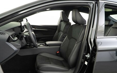 Toyota Camry, 2025 год, 4 938 888 рублей, 13 фотография