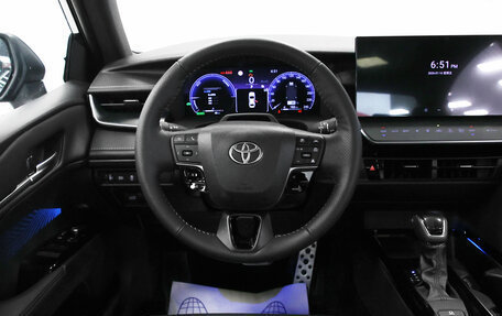 Toyota Camry, 2025 год, 4 190 000 рублей, 7 фотография