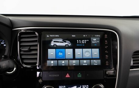 Mitsubishi Outlander III рестайлинг 3, 2022 год, 3 066 404 рублей, 18 фотография