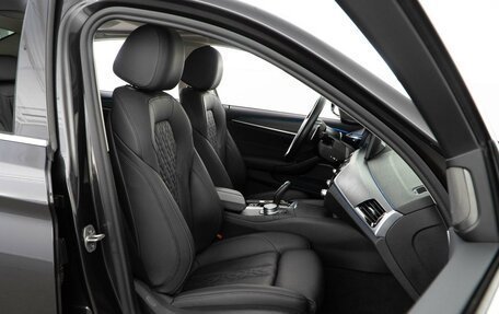 BMW 5 серия, 2022 год, 4 948 888 рублей, 9 фотография