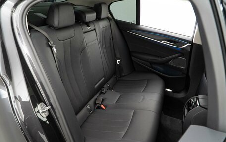 BMW 5 серия, 2022 год, 4 948 888 рублей, 8 фотография