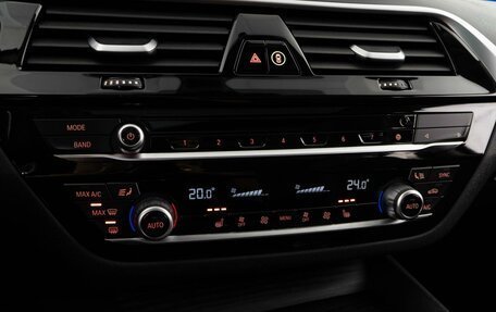 BMW 5 серия, 2022 год, 4 948 888 рублей, 18 фотография