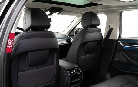 BMW 5 серия, 2022 год, 4 948 888 рублей, 12 фотография