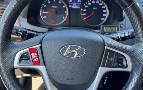 Hyundai Solaris II рестайлинг, 2013 год, 920 000 рублей, 10 фотография