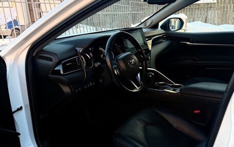 Toyota Camry, 2022 год, 3 750 000 рублей, 14 фотография