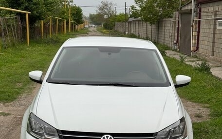 Volkswagen Polo VI (EU Market), 2018 год, 1 360 000 рублей, 4 фотография