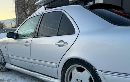 Mercedes-Benz E-Класс, 1998 год, 395 000 рублей, 7 фотография