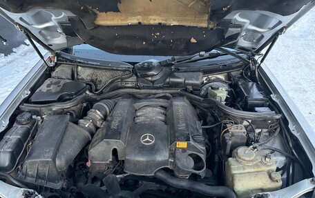 Mercedes-Benz E-Класс, 1998 год, 395 000 рублей, 28 фотография