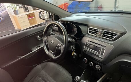 KIA Rio III рестайлинг, 2015 год, 980 000 рублей, 11 фотография