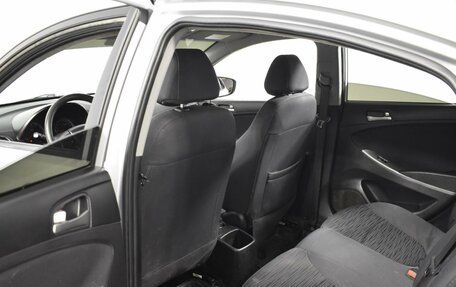 Hyundai Solaris II рестайлинг, 2015 год, 742 200 рублей, 11 фотография