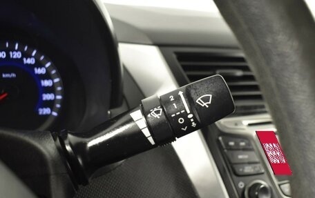 Hyundai Solaris II рестайлинг, 2015 год, 742 200 рублей, 17 фотография
