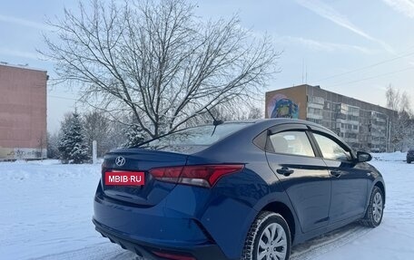 Hyundai Solaris II рестайлинг, 2022 год, 1 630 000 рублей, 4 фотография