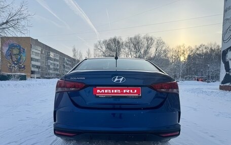 Hyundai Solaris II рестайлинг, 2022 год, 1 630 000 рублей, 5 фотография