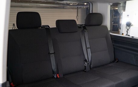 Volkswagen Multivan T6 рестайлинг, 2018 год, 3 389 077 рублей, 10 фотография