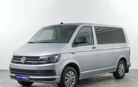 Volkswagen Multivan T6 рестайлинг, 2018 год, 3 389 077 рублей, 5 фотография