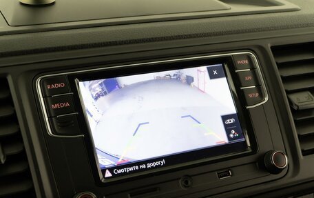 Volkswagen Multivan T6 рестайлинг, 2018 год, 3 389 077 рублей, 18 фотография