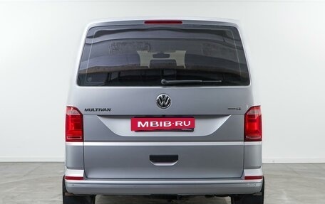 Volkswagen Multivan T6 рестайлинг, 2018 год, 3 389 077 рублей, 4 фотография