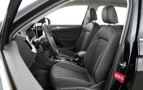 Volkswagen Tiguan II, 2024 год, 4 249 999 рублей, 12 фотография