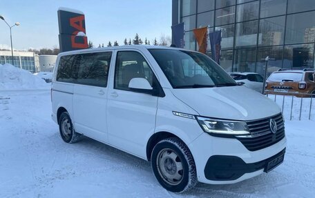 Volkswagen Caravelle T6 рестайлинг, 2020 год, 4 400 000 рублей, 2 фотография
