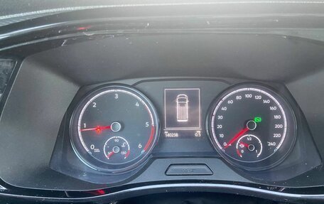 Volkswagen Caravelle T6 рестайлинг, 2020 год, 4 400 000 рублей, 10 фотография