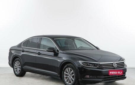 Volkswagen Passat B8 рестайлинг, 2019 год, 1 719 050 рублей, 1 фотография