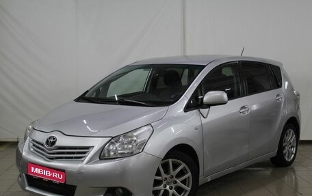 Toyota Verso I, 2010 год, 895 000 рублей, 1 фотография