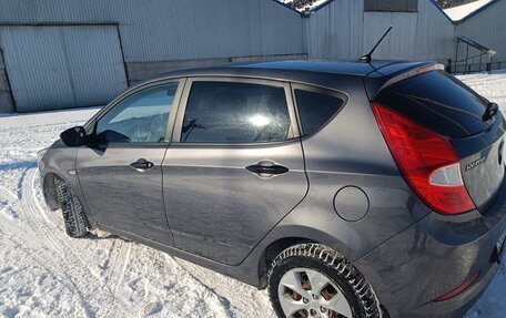 Hyundai Solaris II рестайлинг, 2014 год, 870 000 рублей, 4 фотография