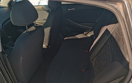 Hyundai Solaris II рестайлинг, 2014 год, 870 000 рублей, 15 фотография