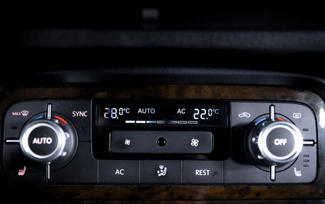 Volkswagen Touareg III, 2012 год, 1 649 000 рублей, 21 фотография