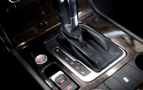 Volkswagen Touareg III, 2012 год, 1 649 000 рублей, 22 фотография