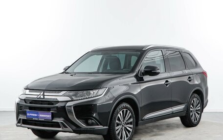 Mitsubishi Outlander III рестайлинг 3, 2019 год, 2 293 055 рублей, 5 фотография
