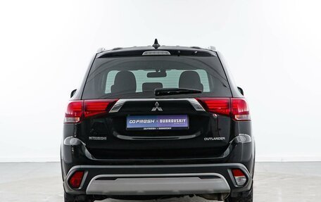 Mitsubishi Outlander III рестайлинг 3, 2019 год, 2 293 055 рублей, 4 фотография