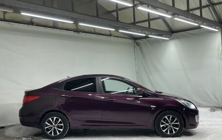 Hyundai Solaris II рестайлинг, 2011 год, 670 000 рублей, 8 фотография