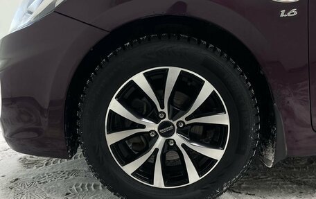 Hyundai Solaris II рестайлинг, 2011 год, 670 000 рублей, 18 фотография