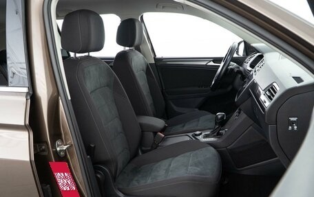 Volkswagen Tiguan II, 2020 год, 2 998 700 рублей, 8 фотография