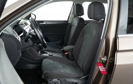 Volkswagen Tiguan II, 2020 год, 2 998 700 рублей, 10 фотография