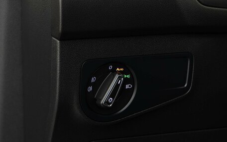 Volkswagen Tiguan II, 2020 год, 2 998 700 рублей, 20 фотография